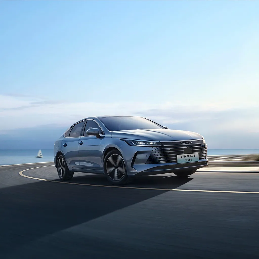 BYD SEAL 5 khả năng kiểm soát lái xe mạnh mẽ